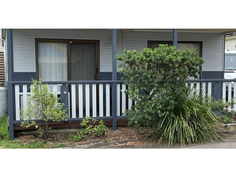 Cabin 115/425 Princes Highway, Lake Tabourie NSW 2539