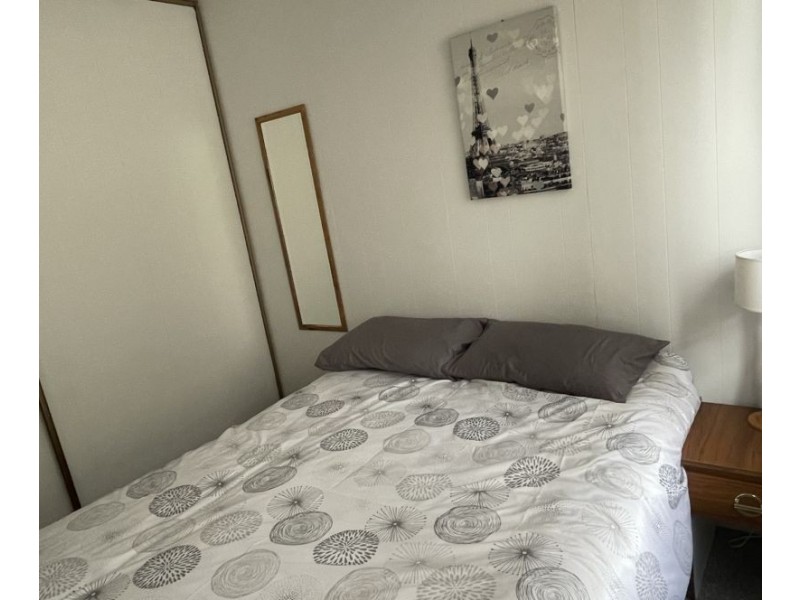 Cabin 115/425 Princes Highway, Lake Tabourie NSW 2539