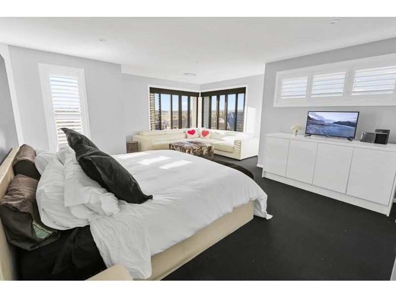 26 Pinchtail Street, Chisholm NSW 2322