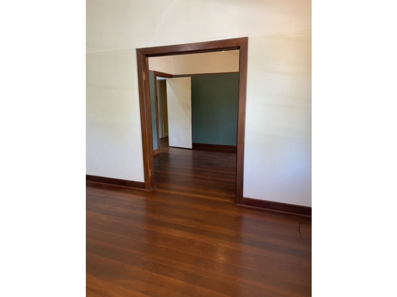 1 Glebe Street, York WA 6302