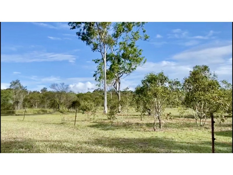 20 Oakes Drive, Burrum Heads QLD 4659