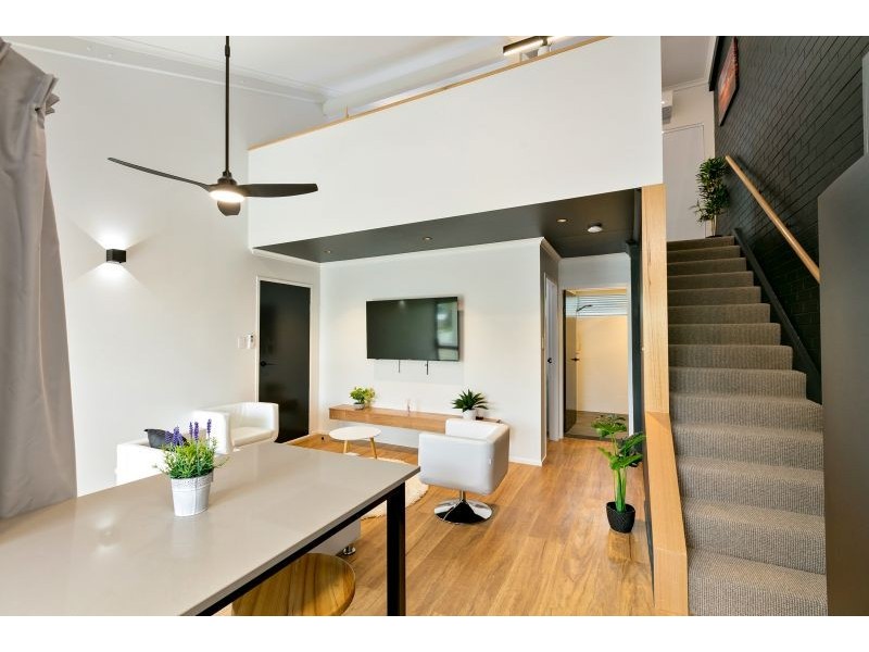 5/6 Crathern Close, Edge Hill QLD 4870