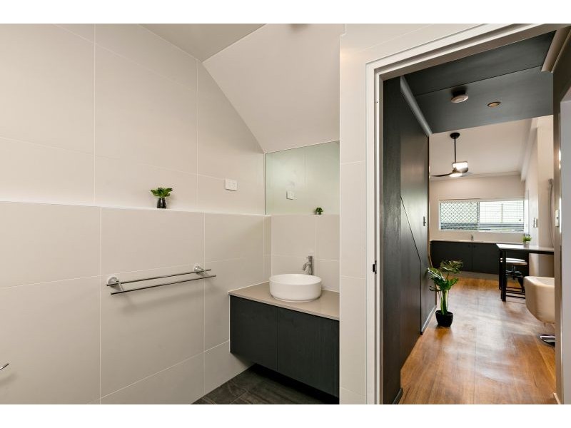 5/6 Crathern Close, Edge Hill QLD 4870