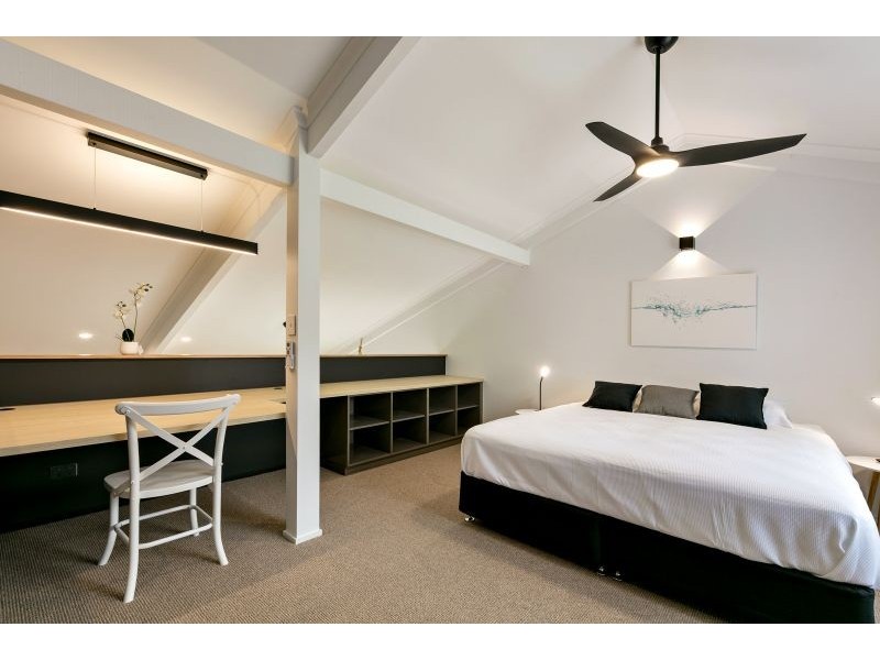 5/6 Crathern Close, Edge Hill QLD 4870