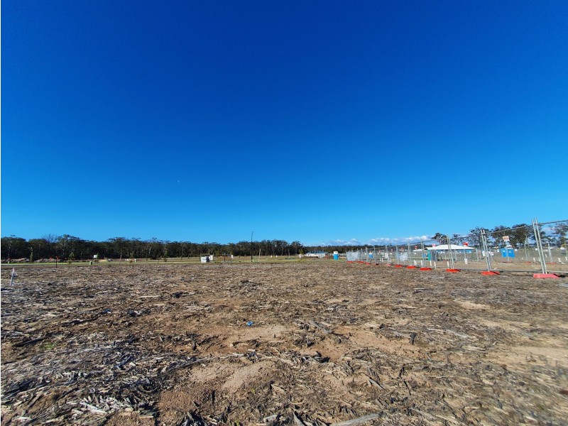 13 Indigo Street, Medowie NSW 2318