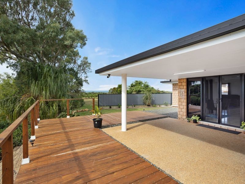 27 Macaulay Way, Pacific Heights QLD 4703