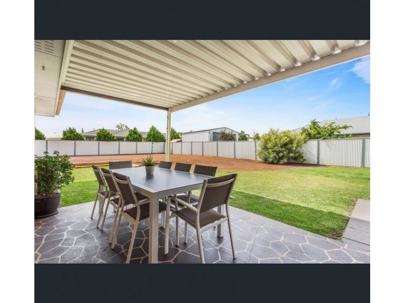 141 Main St, Westbrook QLD 4350