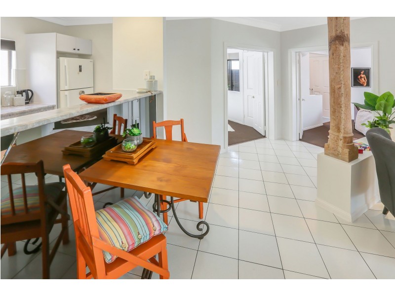 4/28 Springfield Crescent, Manoora QLD 4870