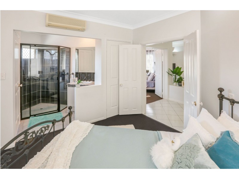 4/28 Springfield Crescent, Manoora QLD 4870