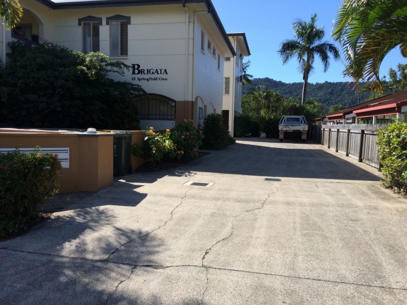 4/28 Springfield Crescent, Manoora QLD 4870