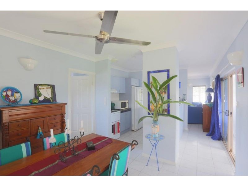 8/28 Springfield Crescent, Manoora QLD 4870