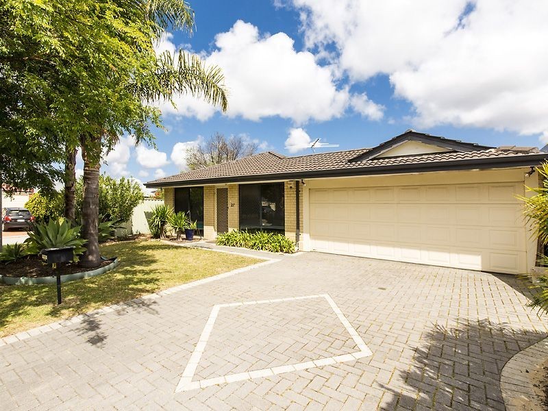 27 Jakovich Circuit, Atwell WA 6164