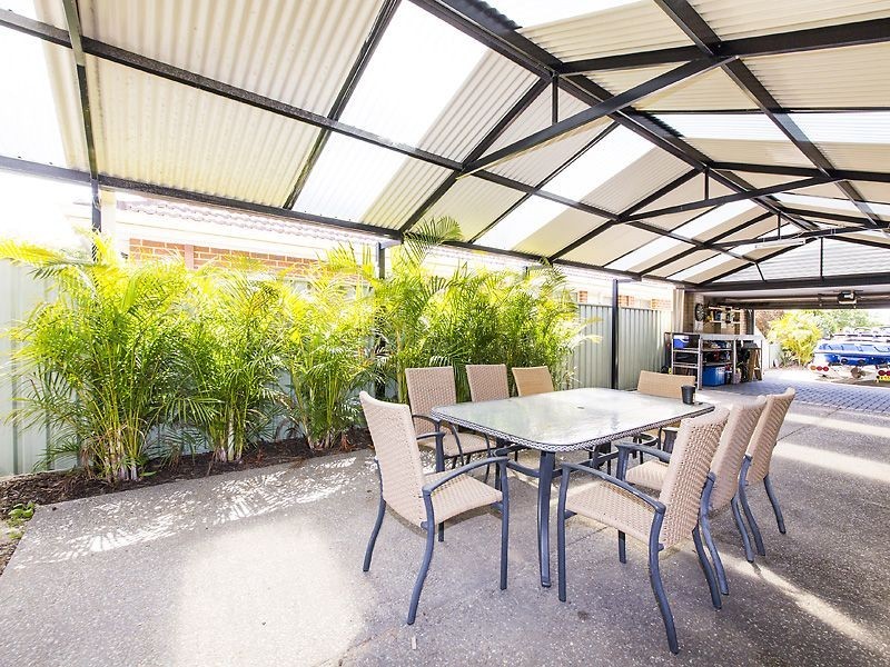 27 Jakovich Circuit, Atwell WA 6164