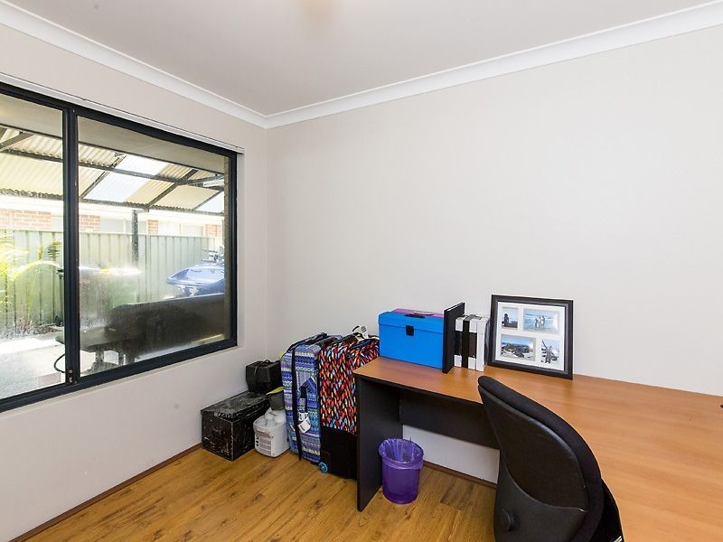 27 Jakovich Circuit, Atwell WA 6164