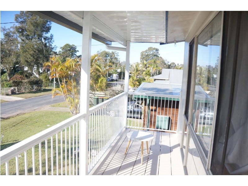 8 Pine Crescent, Sandy Beach NSW 2456