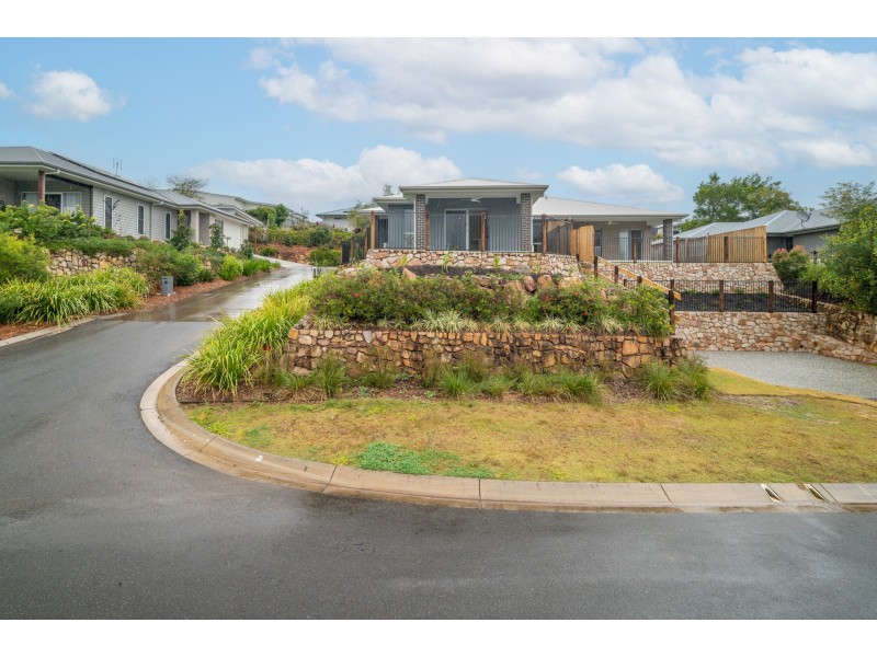 1/10 Tamarind Court, Woombye QLD 4559