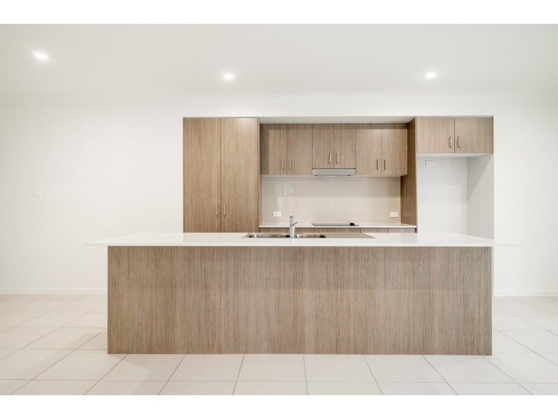 1/10 Tamarind Court, Woombye QLD 4559