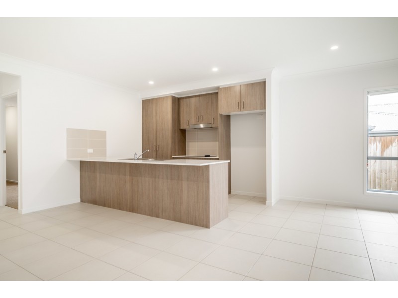 1/10 Tamarind Court, Woombye QLD 4559