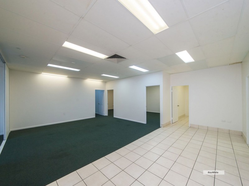 3 & 4/6 East St, Rockhampton QLD 4700