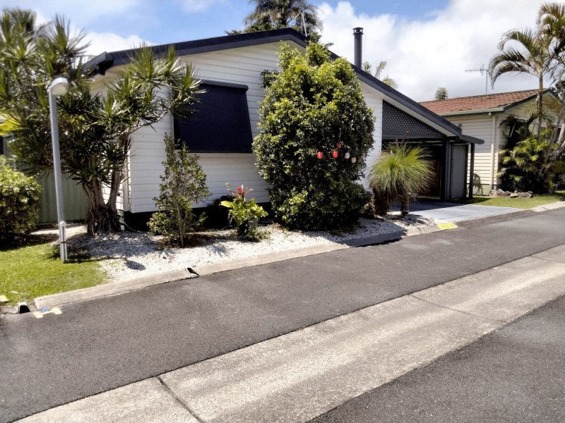 174/3 Township Drive, Burleigh Heads QLD 4220