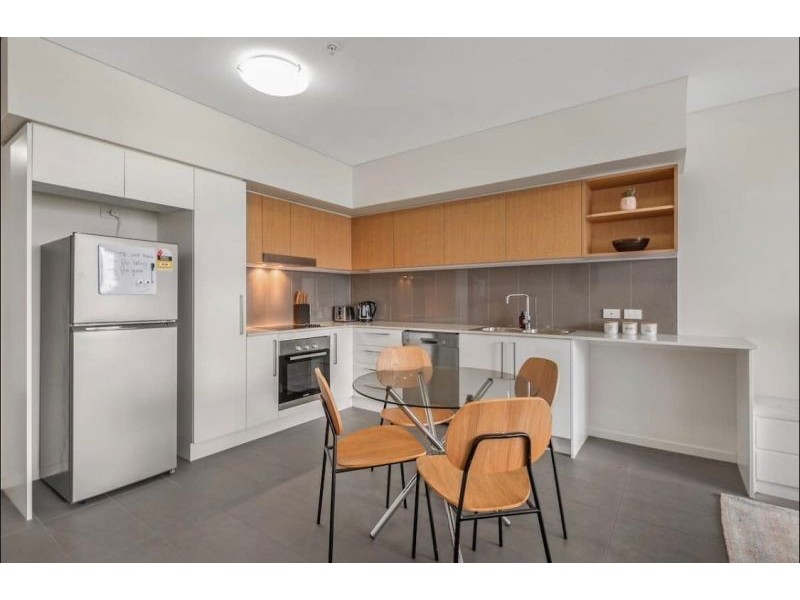 1011/2-6 Land Street, Toowong QLD 4066