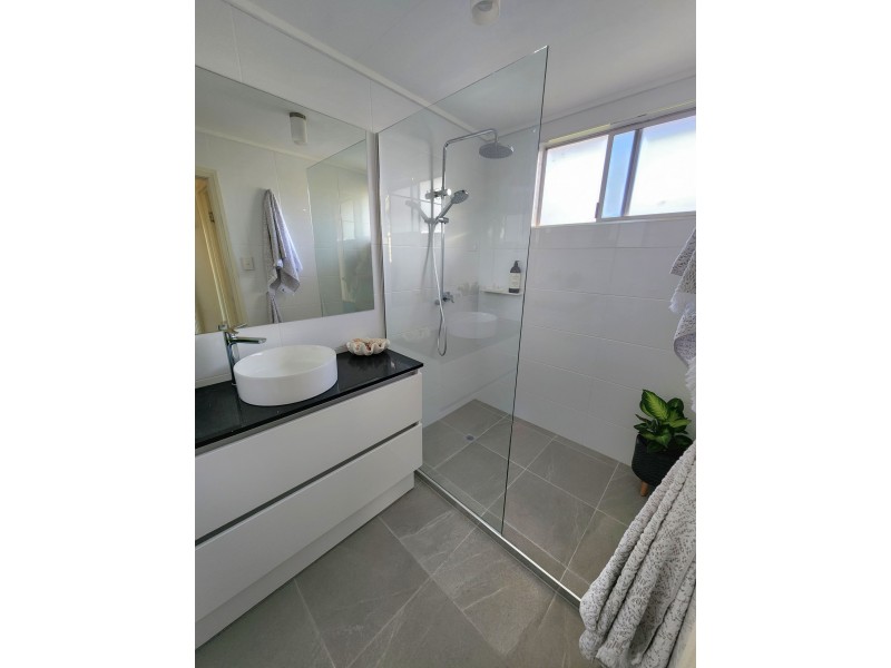 30 Burnett Crescent, Wulguru QLD 4811