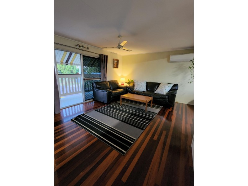 30 Burnett Crescent, Wulguru QLD 4811