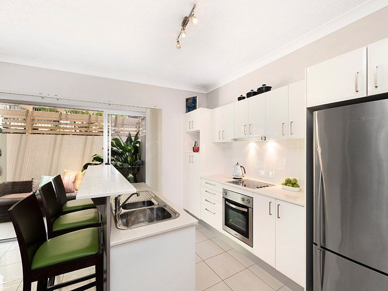 1/159 Clarence Road, Indooroopilly QLD 4068