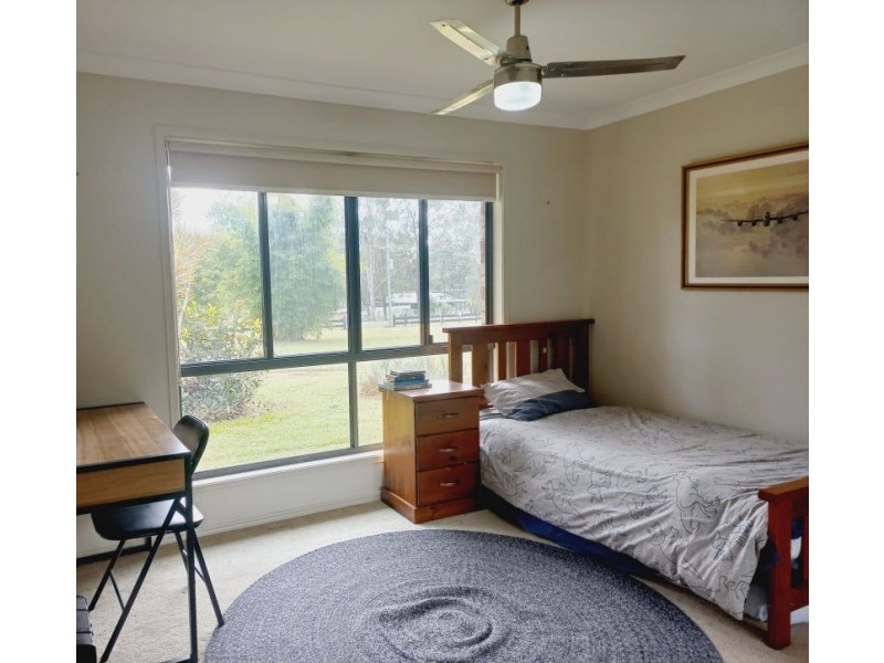 11 Scott Thomas Drive, Sexton QLD 4570