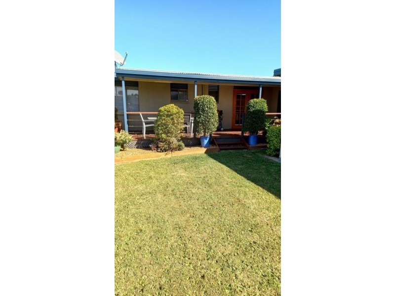 33 Marlborough Street, Ooralea QLD 4740