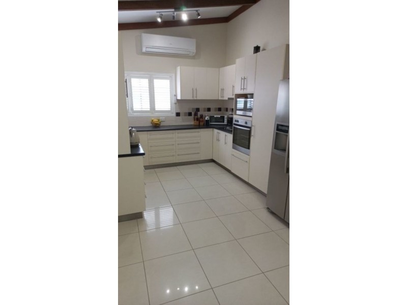 33 Marlborough Street, Ooralea QLD 4740