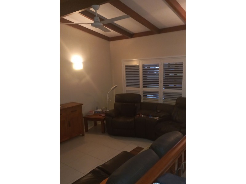 33 Marlborough Street, Ooralea QLD 4740