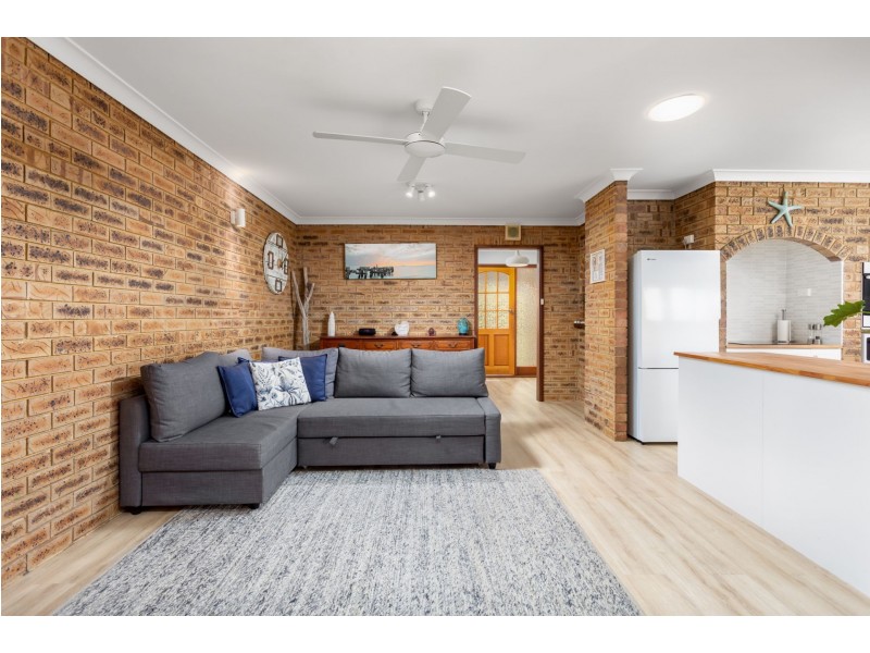 13 Swan Avenue, Collie WA 6225