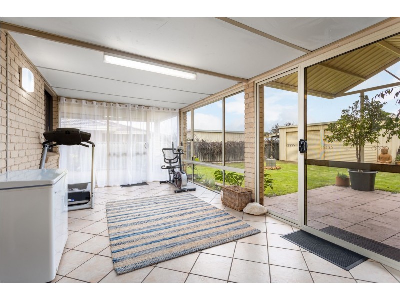 13 Swan Avenue, Collie WA 6225