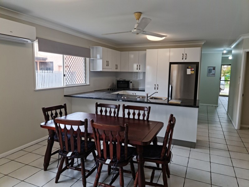 49 Estuary Parade, Douglas QLD 4814