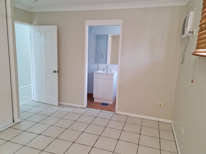 49 Estuary Parade, Douglas QLD 4814