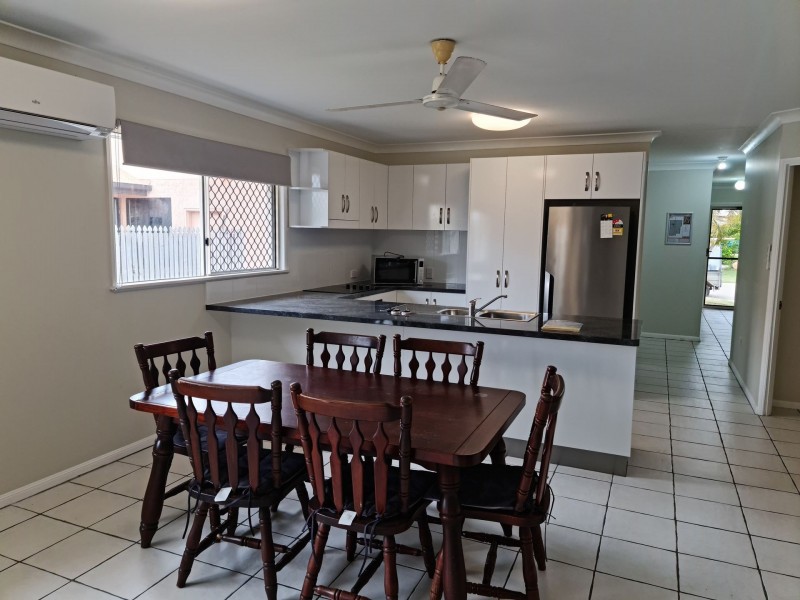 49 Estuary Parade, Douglas QLD 4814