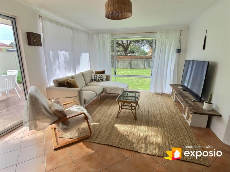 18 Amberley Loop, Dunsborough WA 6281