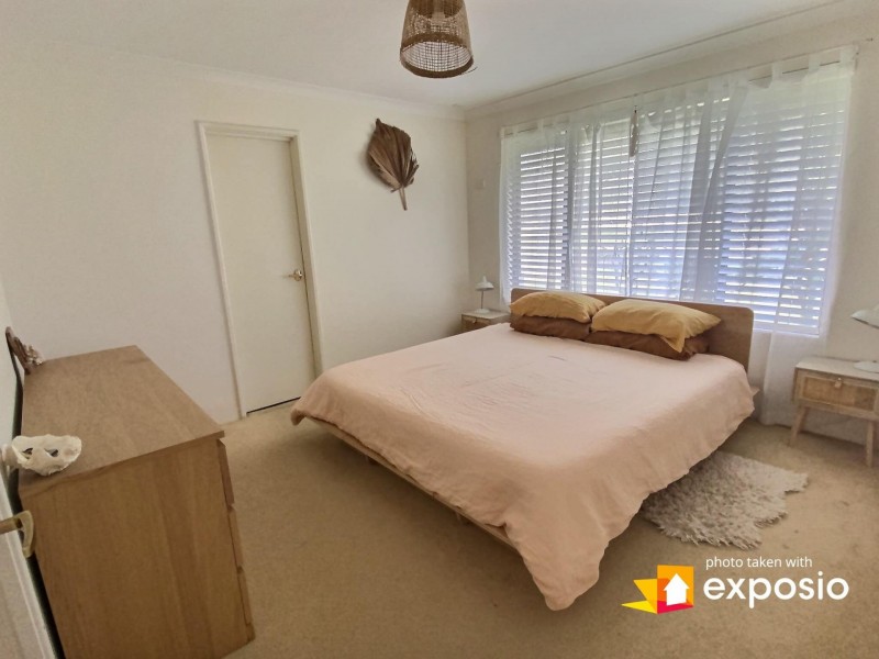 18 Amberley Loop, Dunsborough WA 6281