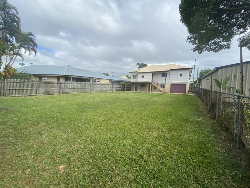 1 Hucker Street, Mackay QLD 4740