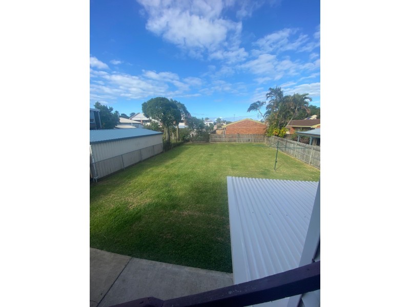 1 Hucker Street, Mackay QLD 4740
