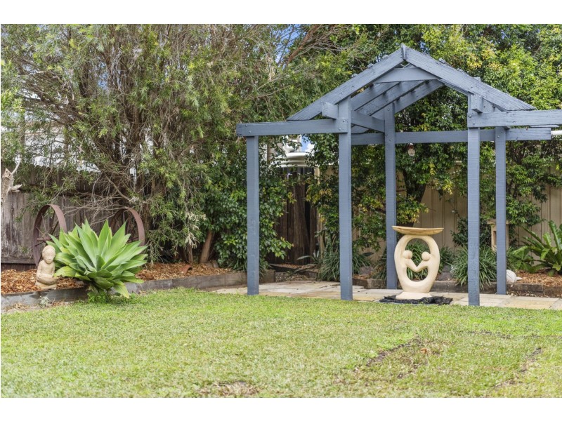 20 Anne st, Warilla NSW 2528