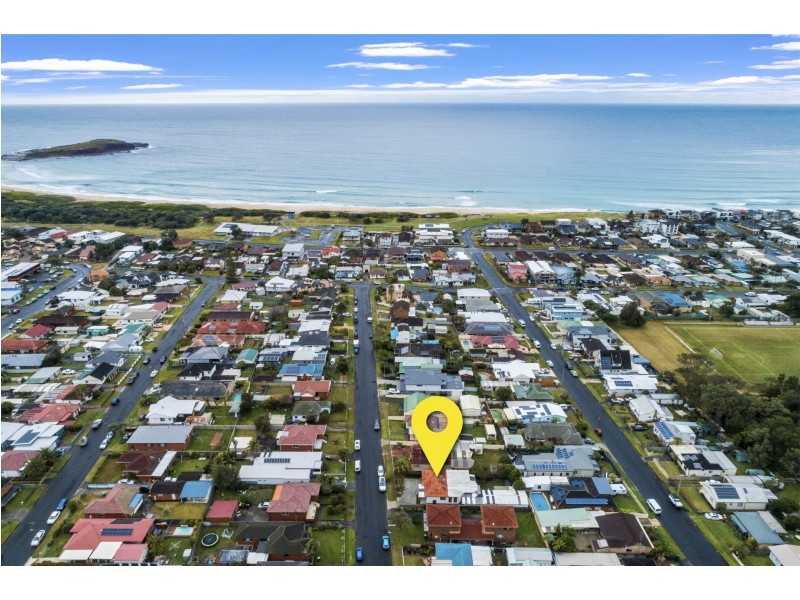 20 Anne st, Warilla NSW 2528