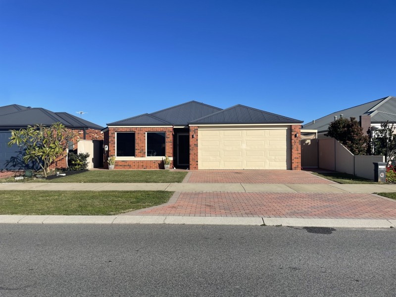 141 Harrington Waters Drive, Waikiki WA 6169