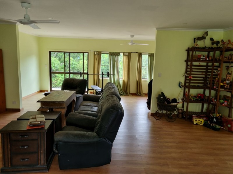 582 Bingil bay rd, Bingil Bay QLD 4852