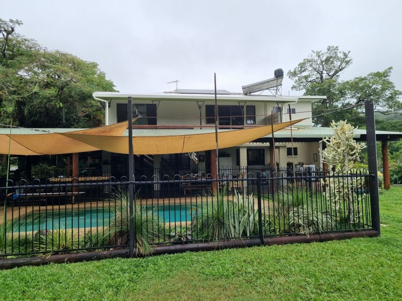 582 Bingil bay rd, Bingil Bay QLD 4852