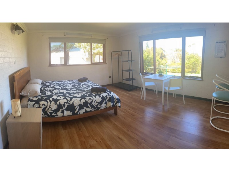 27 Tallawang Ave, Malua Bay NSW 2536