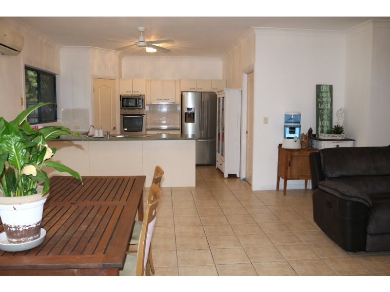 20 Corrimal Place, Sandstone Point QLD 4511