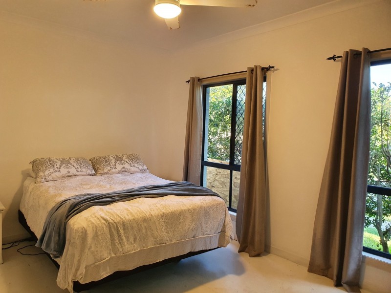 20 Corrimal Place, Sandstone Point QLD 4511