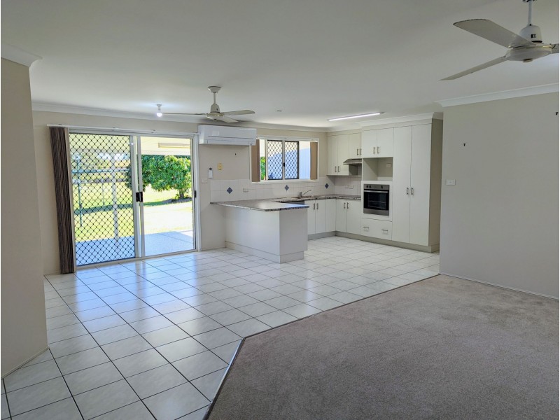 90 Sondra Lena Drive, Glenlee QLD 4711